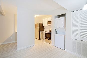 In-unit washer & dryer